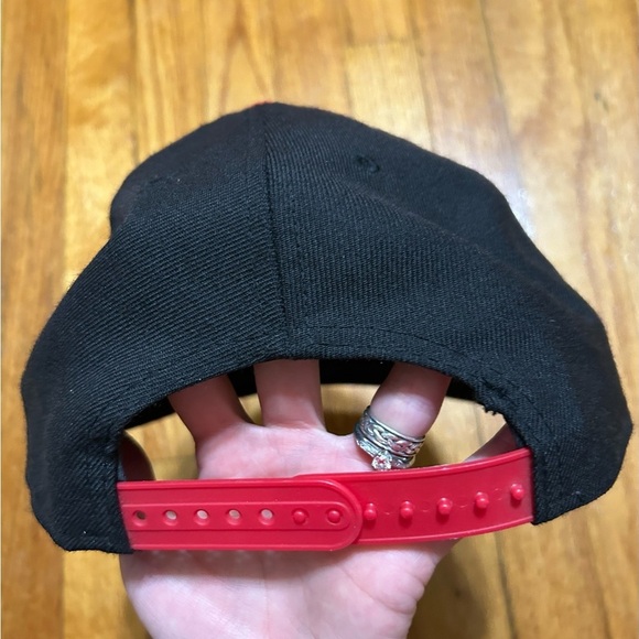 NEW ERA 9 FIFTY MLB BOSTON RED SOX NEON WORD SNAPBACK HAT BLACK RED - Picture 6 of 11